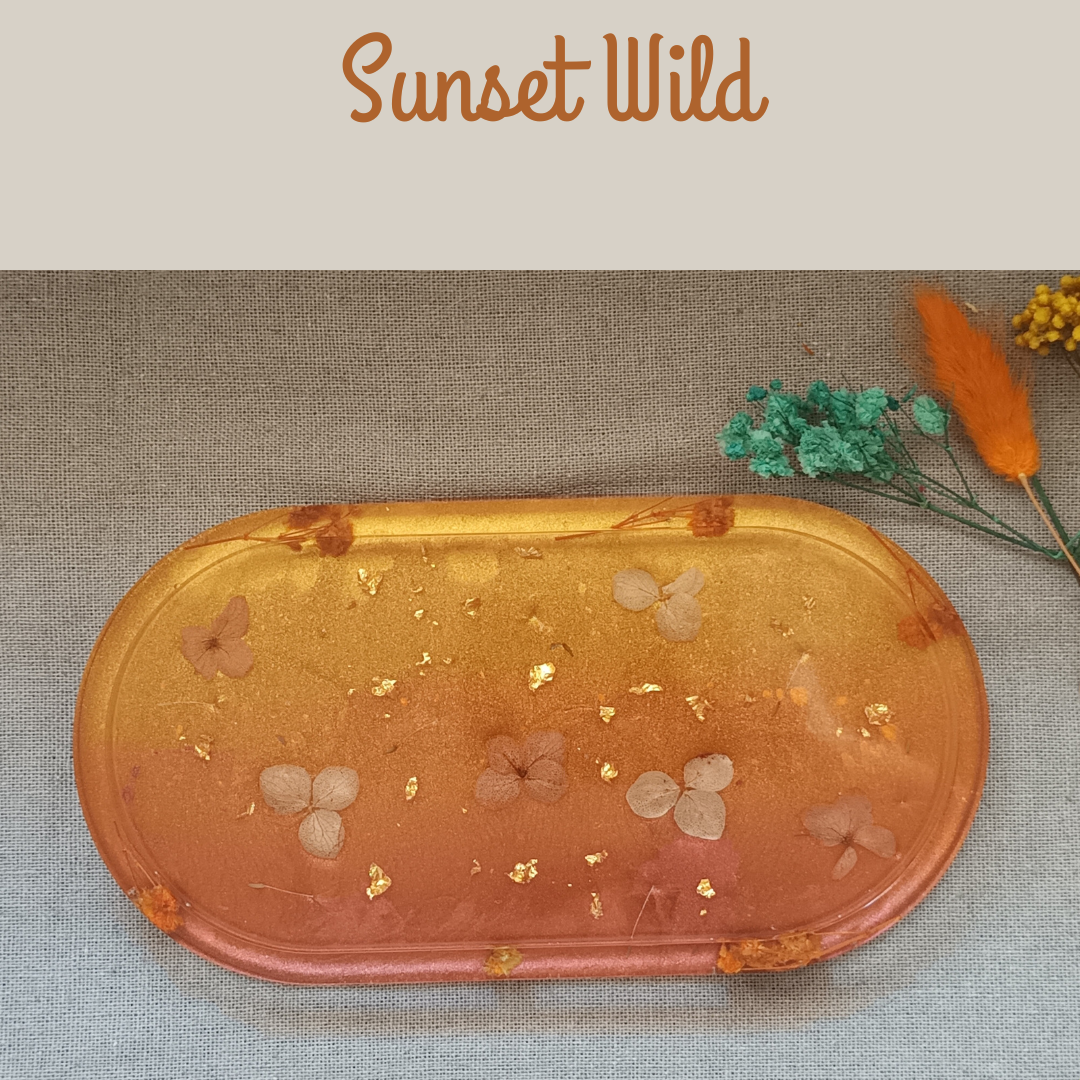 Vide-poche résine fleurs séchées – Sunset Wild – Plateau déco orange & or