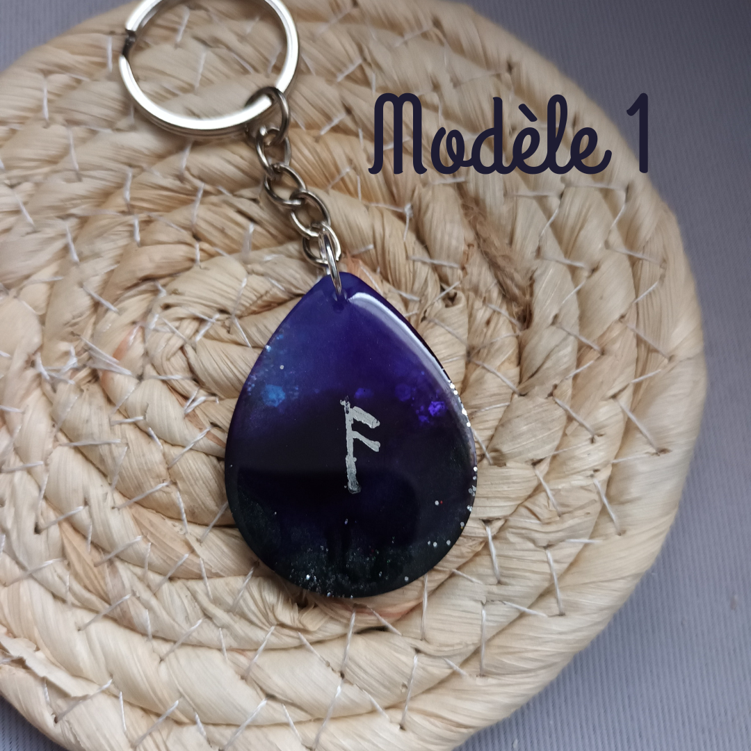 Porte-Clés Talisman – Rune Gravée – Résine Mystique