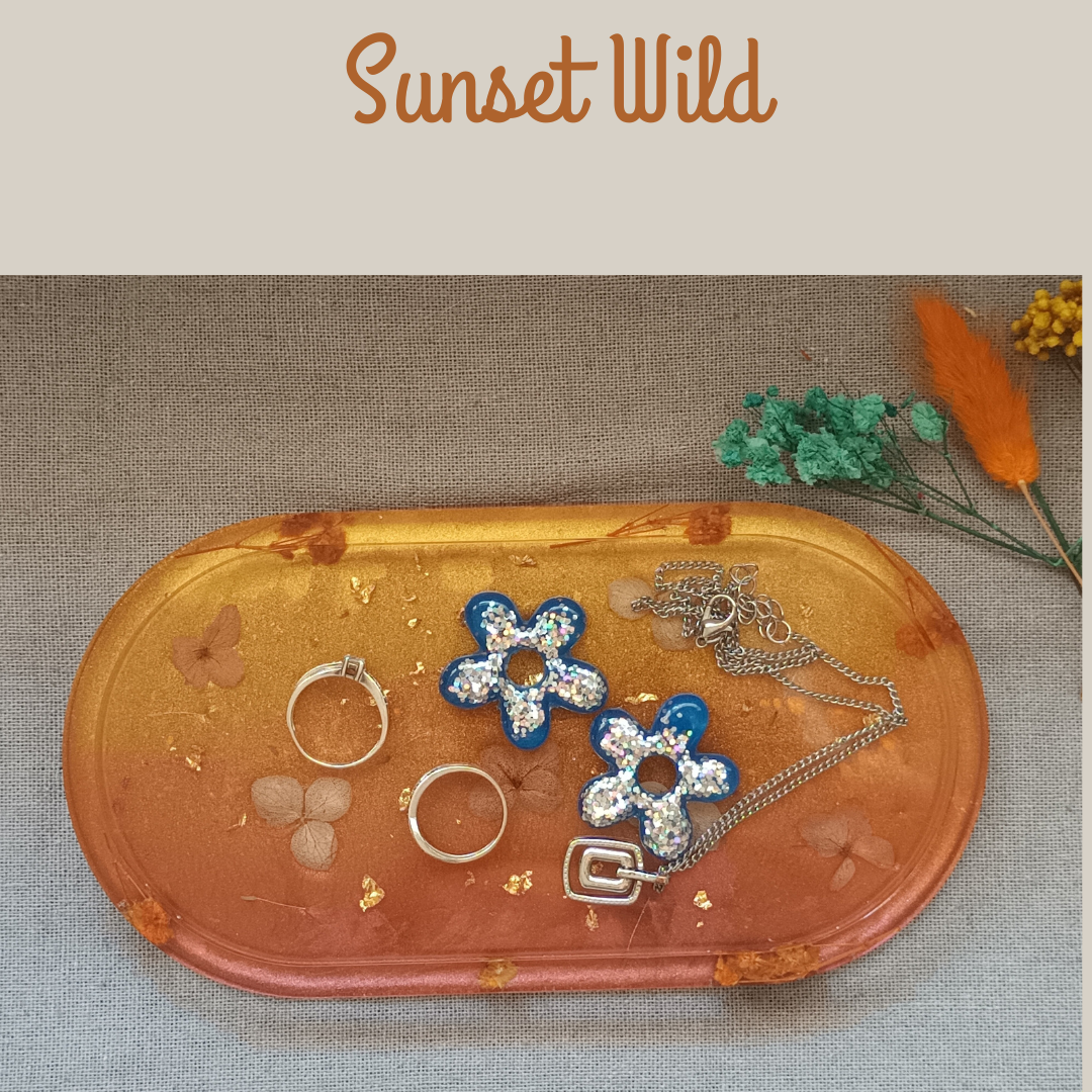 Vide-poche résine fleurs séchées – Sunset Wild – Plateau déco orange & or
