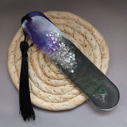 Marque-Page Mystique – Noir & Violet